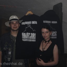2012 - party - 000321